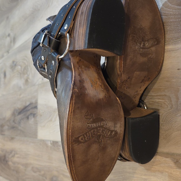 🦅 Freebird by Steven Colton Boots - Picture 8 of 15